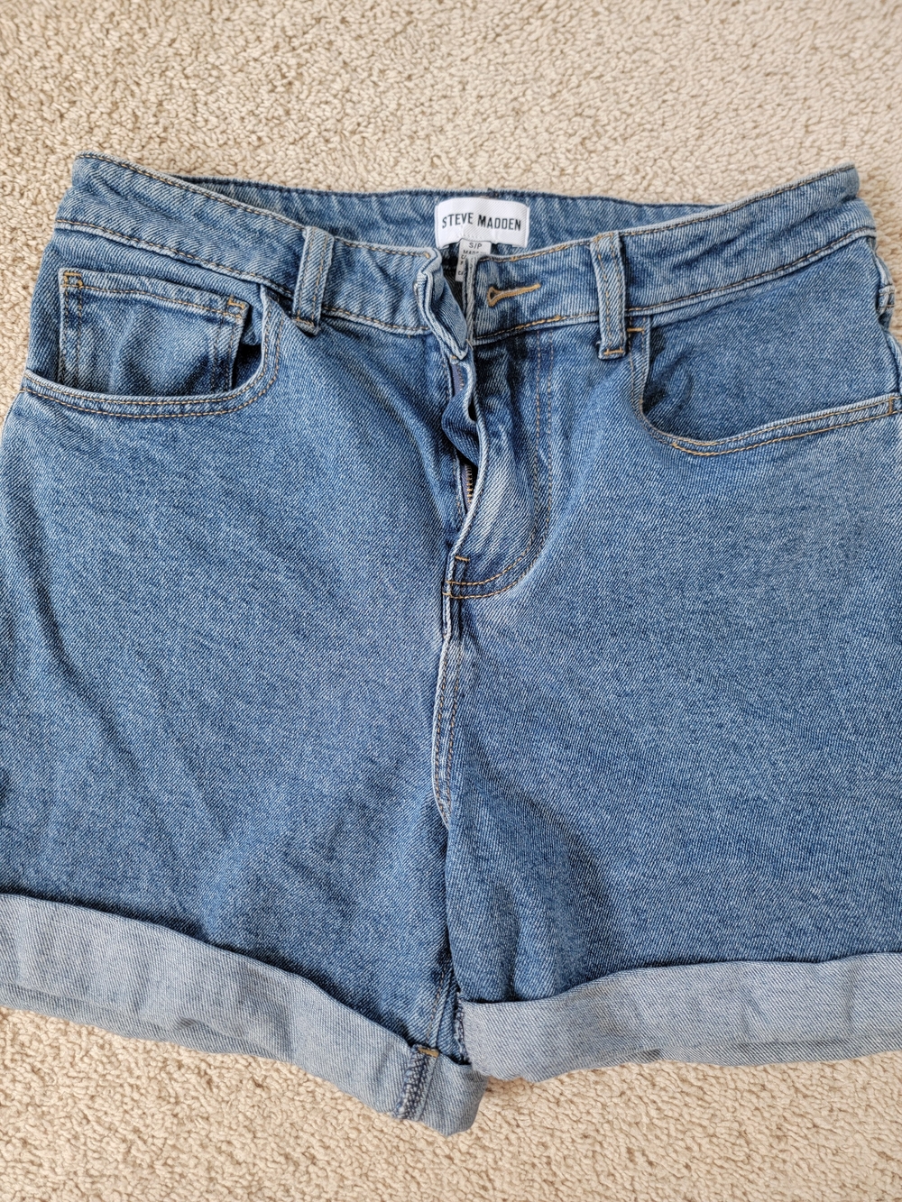Steve Madden Women's Blue Denim Roll-Cuff Shorts